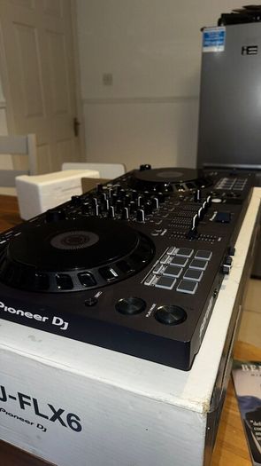 Dj Decks  ddj flx x6 + Speaker