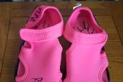 Hottuna water shoes kids size 2UK