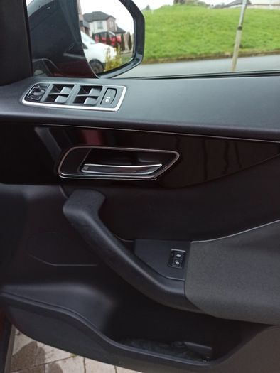 2018 Jaguar F- Pace