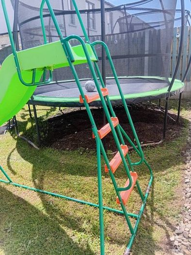 10 foot wavy slide