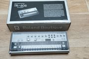 Roland TR-06 drum machine