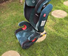 Recaro child car seat