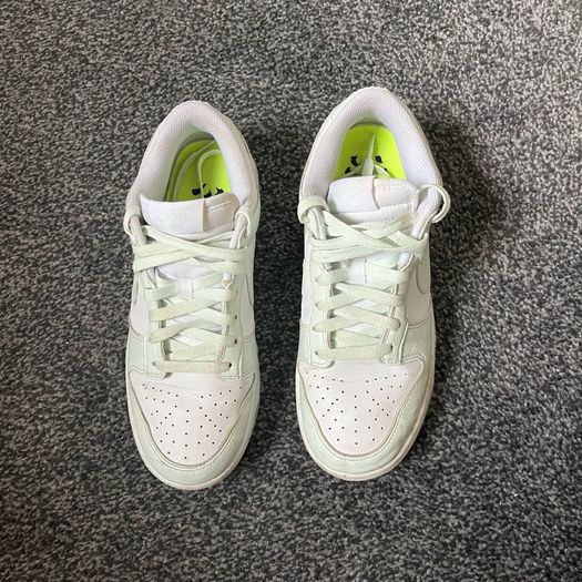 nike dunks women's
