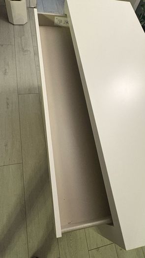 dressing table with drawer