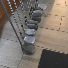 Left hand golf clubs