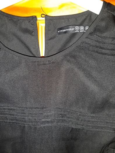Pretty Black Top Size 10