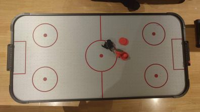 Air Hockey Table