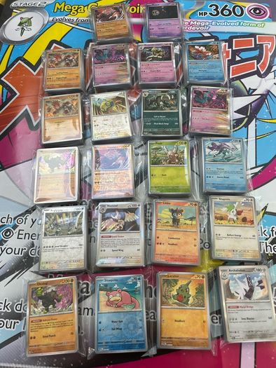 Pokemon Cards - Prismatic Evolutions Bundle