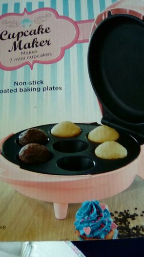 Pink mini-cupcake maker- Brand New!