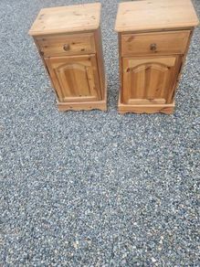 bedside lockers x2