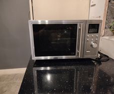 Delonghi Microwave