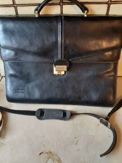 brief case