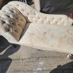 Chaise Lounge