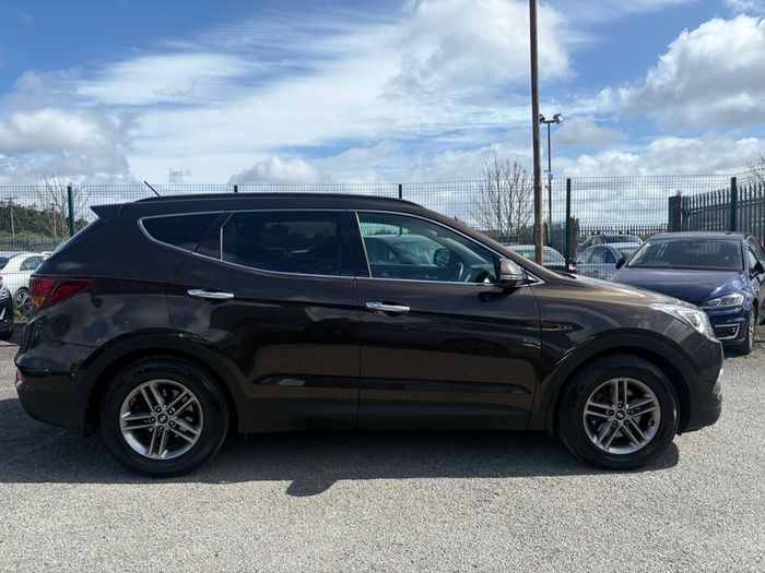 2016 Hyundai Santa Fe AWD Executive 2.2L Diesel 7 Seater