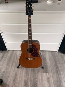 Epiphone Hummingbird Inspired by Gibson (All Solid, Aged Finish) with K&K Pickup