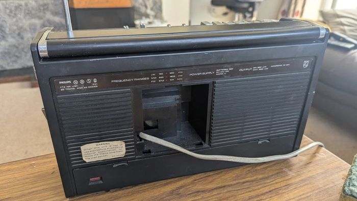 Vintage Philips RR365 Radiorecorder - FM Radio Working