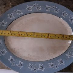 Arklow pottery serving plater, Embassy ( 13 inch )