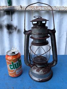 Vintage Hurricane lamp