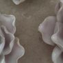 Three pieces of ceramic flowers Image 4