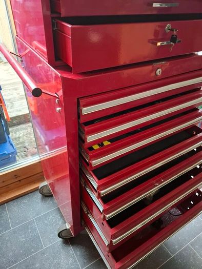 rolling tool storage