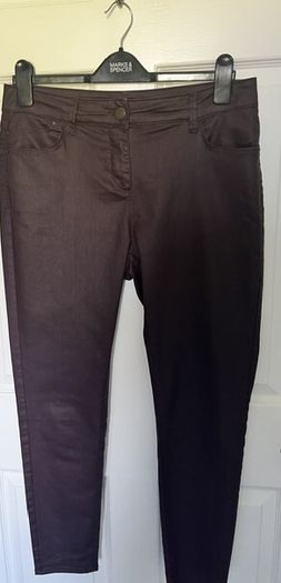 Marks & Spencer Ladies Faux Leather Brown Slender Ankle Grazer Trousers, Jeans. Size 14 Medium. Slight Stretch. In Excellent Condition