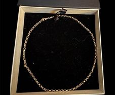 Title Solid Gold Necklace 9K 375 Hallmark Weight 9g Length 45 cm Pristine Condition