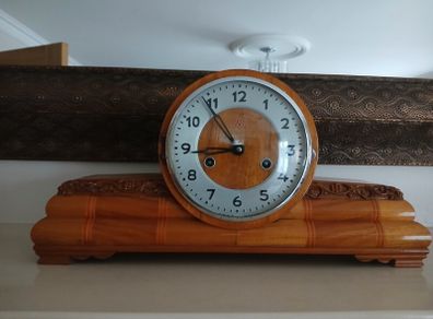 mantle clock 1940s