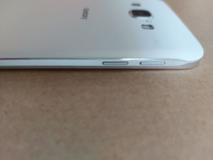 Samsung Galaxy A8, Model SCV 32, 2GB Ram, 32GB HDD, Android version 7.0, in excellent working and cosmetic condition