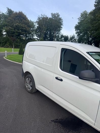 Volkswagen Caddy 102 BHP