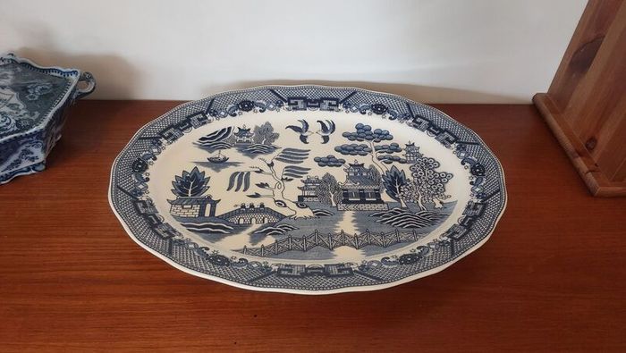Beautiful Large Willow Pattern Turkey Platter, Made in Japan, Would Hold a Whopper Turkey!