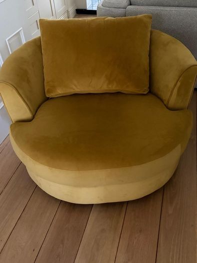 Velvet Swivel Armchair