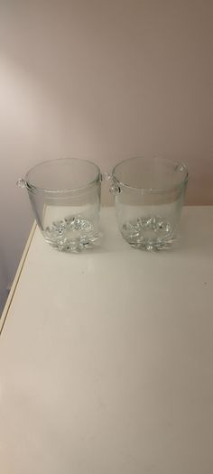 vases