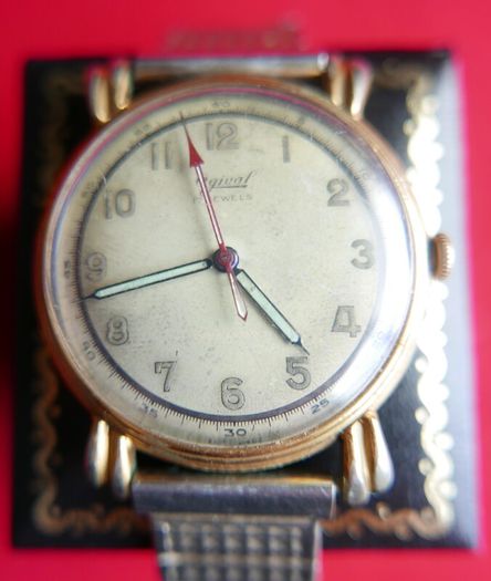 Vintage OGIVAL SWISS Made WW2 Era Watch, 17 Jewels, Rare Collectable Watch, Circa 1940's-Serviced-works well