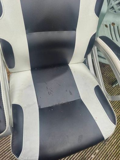 Gaming chair 4 years old