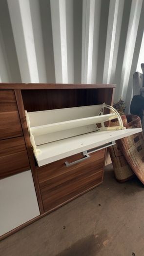 4 door storage unit