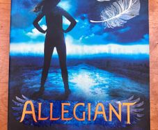 Allegiant by Veronica Roth