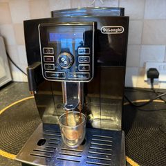 Delonghi Cappuccino coffee machine