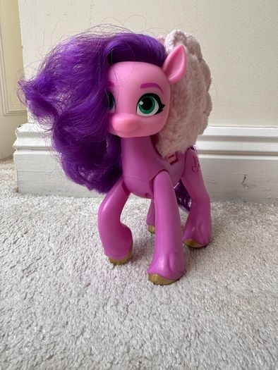 My Little Pony A New Generation Movie Singing Star Princess Petals approx. 7" Used Please see photos
