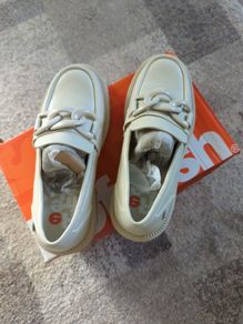women shoes