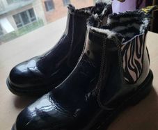 AIR Wair Dr.Martens  girls boots