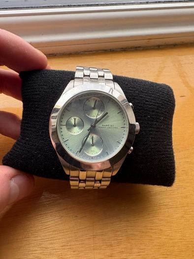 Marc jacobs watch silver iridescent watch