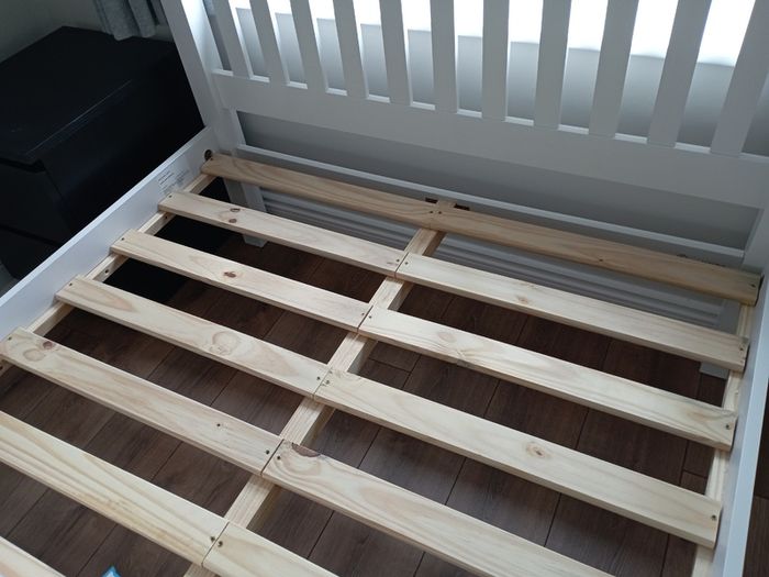 Bed frame and mattress - Monaco White