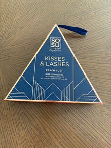 SoSu Kisses and Lashes Set (brand new)