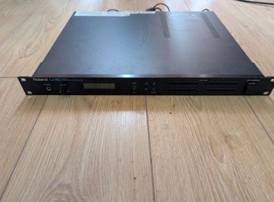Roland U110