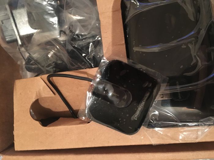 Plantronics Voyager Legend UC B235-M