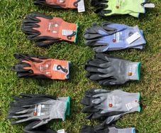 Eureka Glove Roll with 10 pairs