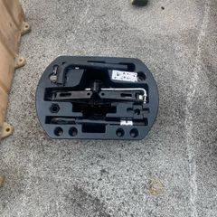 clio captur wheel changing kit Renault