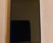 Bundle Of Apple Devices For Parts - Iphones - Ipad - Ipod - Macbook