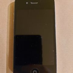Bundle Of Apple Devices For Parts - Iphones - Ipad - Ipod - Macbook