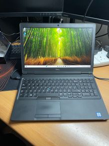 Dell Latitude 5590 i5 pro 8th Gen 8/512 Windows 11 pro